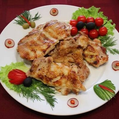 Куриный окорок в Старая Сербия по цене 1590 ₽