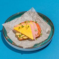 Горячий бутерброд в Kiss