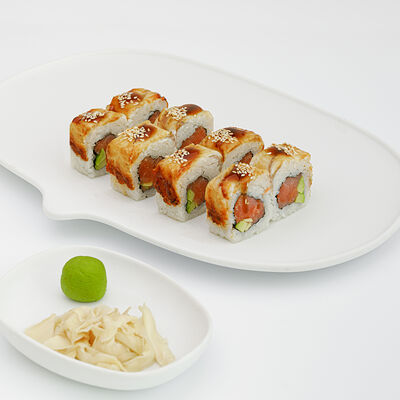 Дракон в Here sushi по цене 1450 ₽