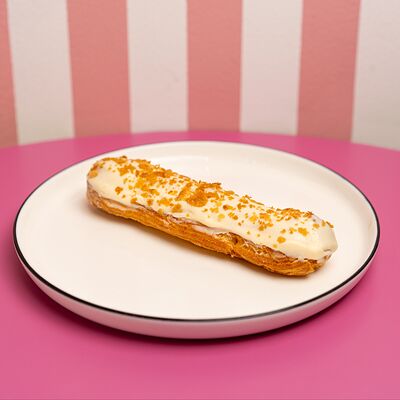 Эклер ванильный в Муза по цене 210 ₽