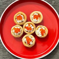 Тарталетки с икрой в Рисоварня