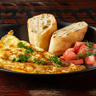 Омлет с ветчиной и сыром в Bistro 113 по цене 430 ₽