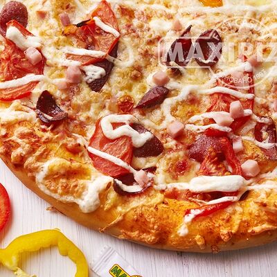 Мясная в Maxi Pizza по цене 550 ₽