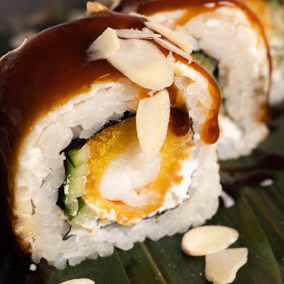 Гордый угорь в Гордый лосось по цене 1200 ₽