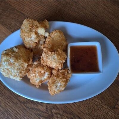 Цветная капуста, жаренная в панировке в Соль & Перец по цене 297 ₽