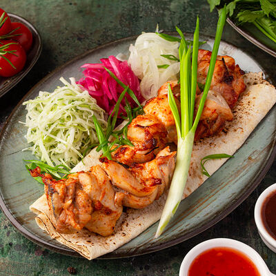 Шашлык из Курицы Y в Елки Холл по цене 380 ₽