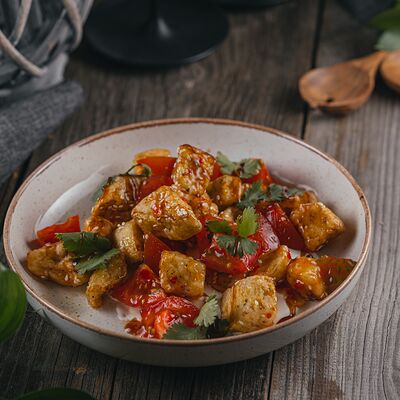 С баклажанами, томатами и творожным сыром в Amato по цене 640 ₽