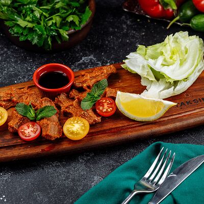 Котлеты из булгура в Таксиммайдан по цене 930 ₽