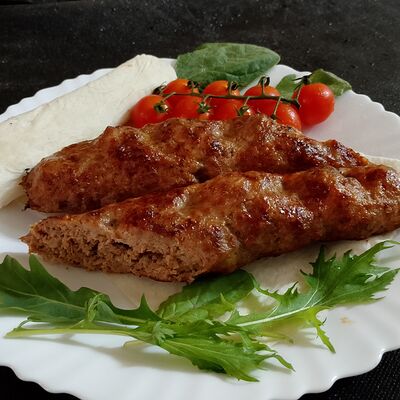 Люля-кебаб из говядины в Мясо на углях по цене 550 ₽
