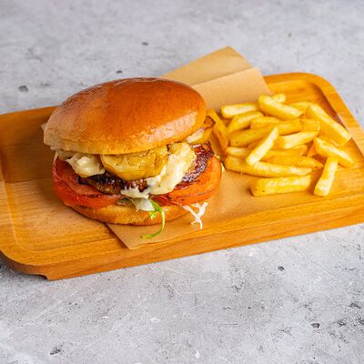 Баран Бургер в Бар 108 по цене 900 ₽