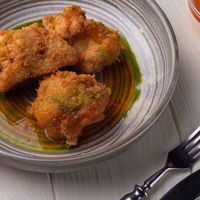 Хрустящая цветная капуста с соусом сладкий Чили в Линдфорс по цене 630 ₽