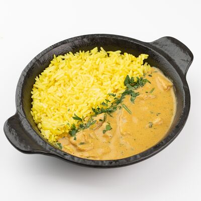 Курица карри с желтым рисом в IPPIN - Fusion Panasia по цене 378 ₽