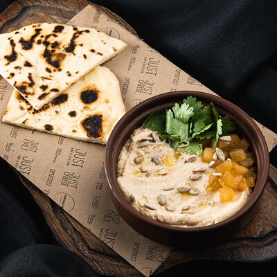 Намазка из моченых яблок с лепешкой в Черная река по цене 370 ₽