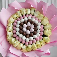 Букет клубники в шоколаде с белыми розами Романтика в SOK - клубника в шоколаде