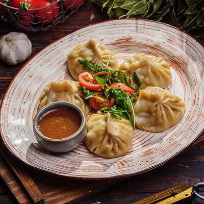 Манты с тыквой и морковью в Пельмения по цене 601 ₽