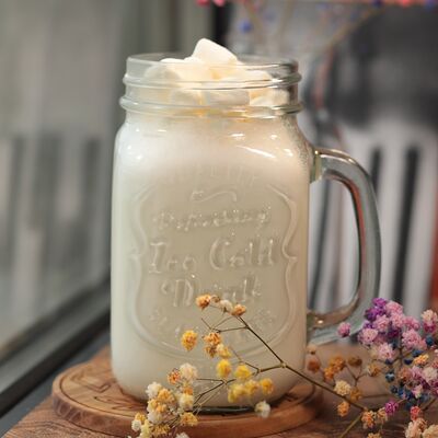 Милкшейк ванильный в Coffee Pit по цене 320 ₽