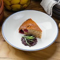 Вишневый пирог в Тонэ