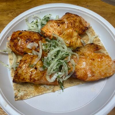 Шашлык из куриной грудки (мякоть) в Шашлыки восточные по цене 320 ₽