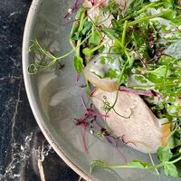 Салат с куриным филев Albert coffee