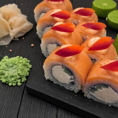 Ролл Филадельфия премиум в Вилки-Палки по цене 479 ₽