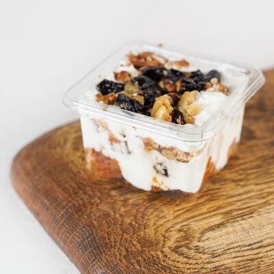 Трайфл Медовый с грецким орехом в Эклер по цене 290 ₽