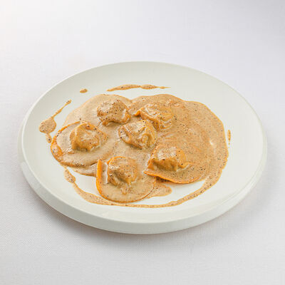 Равиоли с белыми грибами в La Scala Trattoria Ignazio по цене 48 р.