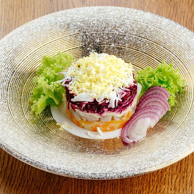 Сельдь под шубой в Витебский трактир по цене 25 р.