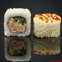 Запеченная Калифорния в кунжуте в Sushi Boom