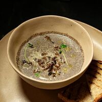 Крем-суп из лесных грибов в Beverly