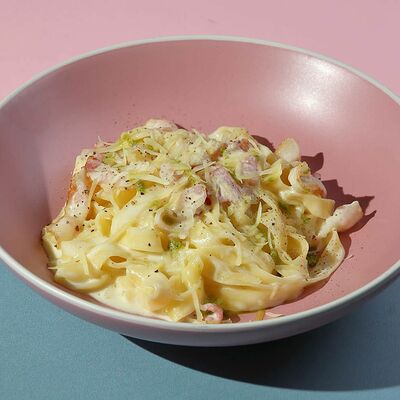 Паста Карбонара в Корица по цене 470 ₽