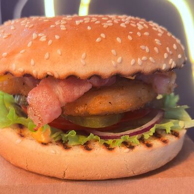 Чикен бургер - Пряное Барбекю в Хищник по цене 449 ₽