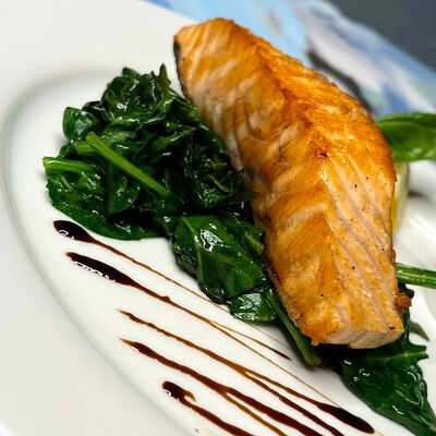 Филе лосося в Wine room gallery по цене 1200 ₽