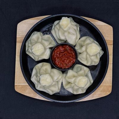 Хинкали с баранинойв Кафе сон у моря по цене 500 ₽