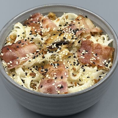 Wok мясной в Avokado sushibar по цене 435 ₽