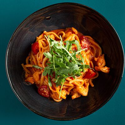 Лингвини с креветками в Matteos по цене 980 ₽