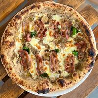 Грибная с бекономв Cube Cafe