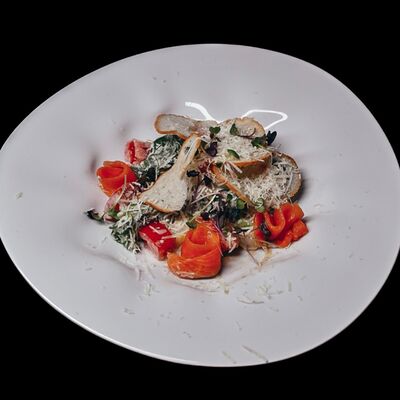 Цезарь с форелью в Лаверна по цене 990 ₽