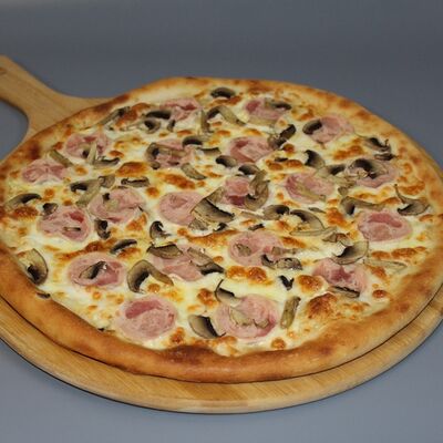 Ветчина грибы в Chicken & Roll по цене 828 ₽