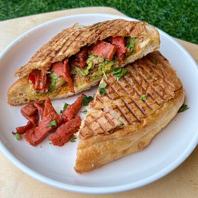 Чиабатта с сейтаном в Vegan Pyramid по цене 300 ₽