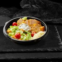 Салат Цезарь с курицей в Джамбо