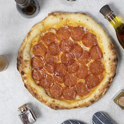 Пицца Классическая Пепперони в Risoy по цене 625 ₽