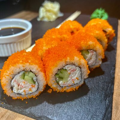 Ролл Калифорния (8 шт) в Friends Market по цене 650 ₽