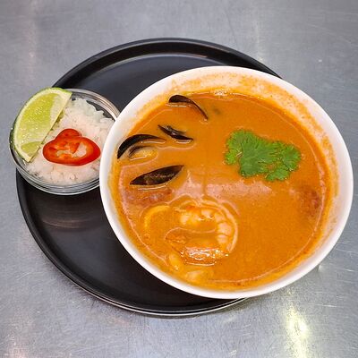 Том ям с морепродуктами в Паркофка по цене 500 ₽