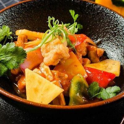 Курица с ананасом в Маймун по цене 550