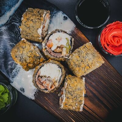 Ролл Унаги-темпура в Sushi Time по цене 900 ₽