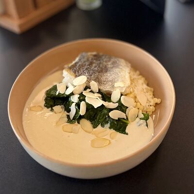 Мурманская треска с птитимом и сливочным соусом понзу в Фитнес-кафе от XFIT по цене 830 ₽