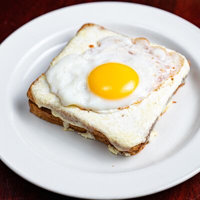 Крок-мадам в Бар Соль по цене 280 ₽