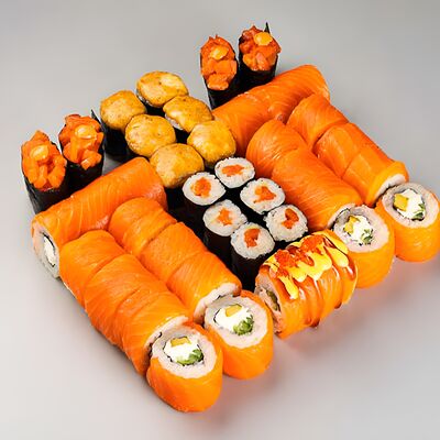 Сет Больше Лосося в Шикари по цене 103 р.