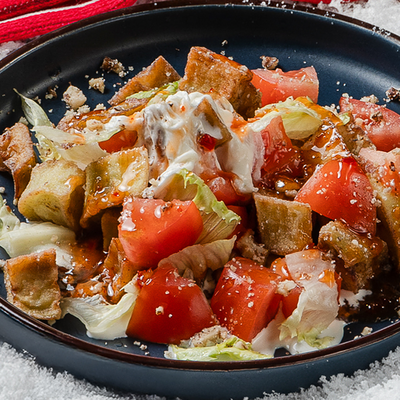 Салат со страчателлой в Ермолаевъ спорткомитет по цене 450 ₽