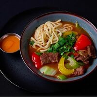 Лагман с телячьей вырезкой в Level kitchenbar